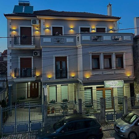 Guesthouse Sara & Esi Korce Exterior photo
